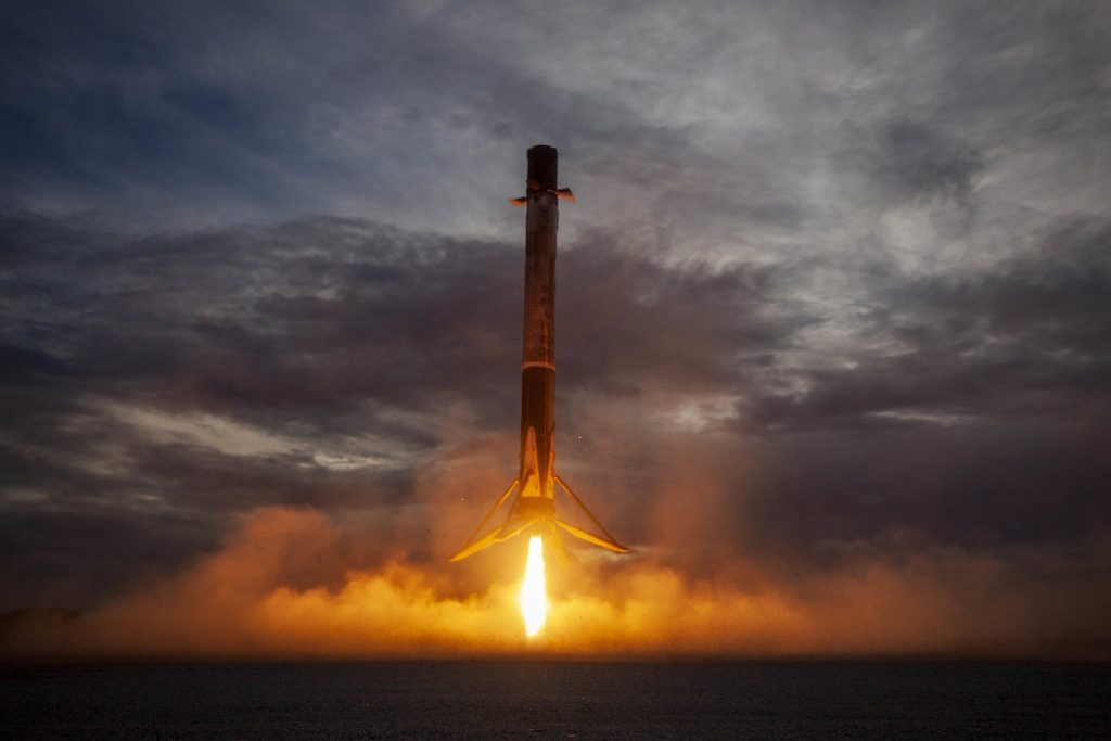 Peluncuran SpaceX minggu ini akan mencakup pendaratan roket berbasis pantai pertama sejak Desember – Spaceflight Now