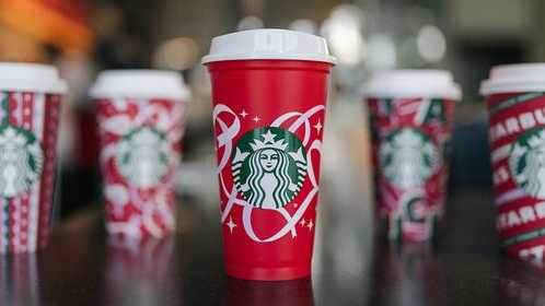 Cara Mendapatkan Mug Liburan Gratis yang Dapat Digunakan Kembali di Starbucks