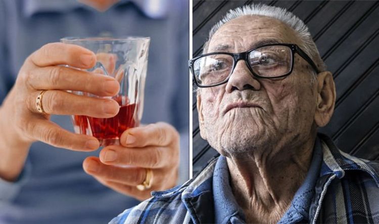 Demensia: Minuman yang dimaniskan dengan gula dapat menyebabkan kehilangan ingatan