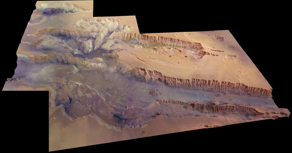 Pesawat Luar Angkasa Menemukan "Perairan Tersembunyi" di Mars Grand Canyon