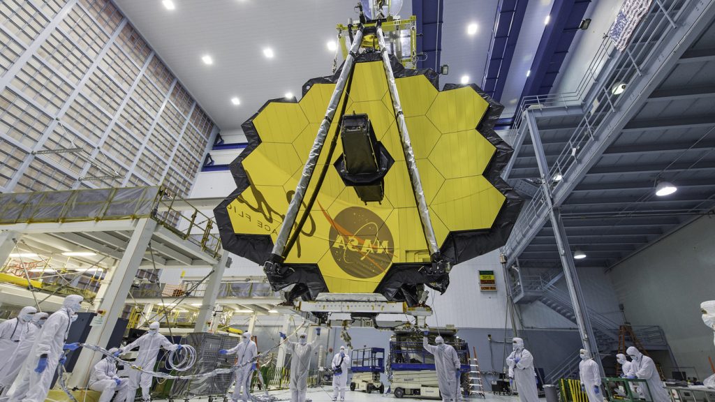 Teleskop James Webb NASA Menyelesaikan Deteksi Akhir di Luar Angkasa: NPR
