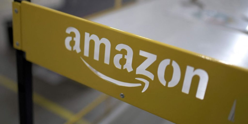 Amazon akan membagi saham untuk pertama kalinya sejak booming dot-com, setelah keuntungan lebih dari 4.500%