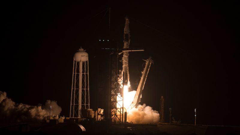 SpaceX meluncurkan misi astronot bersejarah lainnya