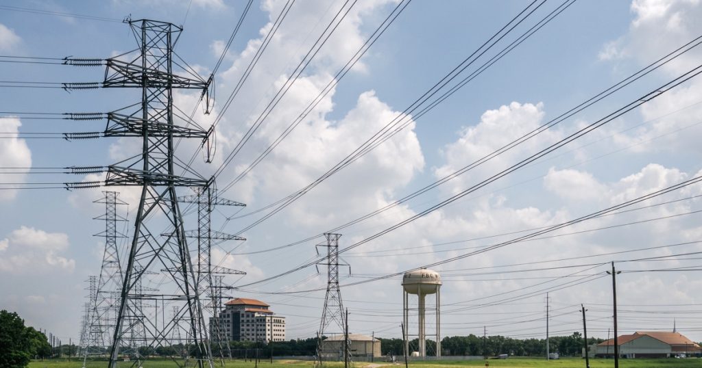 Operator jaringan listrik Texas memberi tahu pelanggan untuk menghemat listrik setelah enam pembangkit berhenti bekerja
