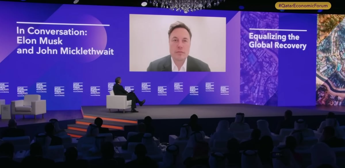 Elon Musk berbicara di Forum Ekonomi Qatar Bloomberg