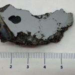 Dua mineral yang belum pernah terlihat di Bumi telah ditemukan di dalam meteorit seberat 17 ton