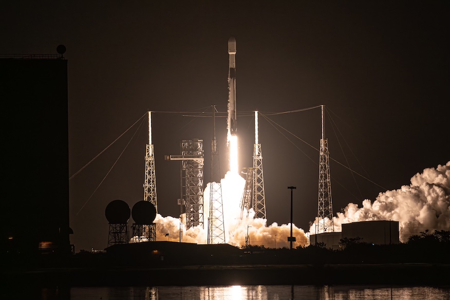 SpaceX Falcon 9 meluncurkan satelit Ovzon-3, memulai tahun peluncuran di Cape - Spaceflight Now