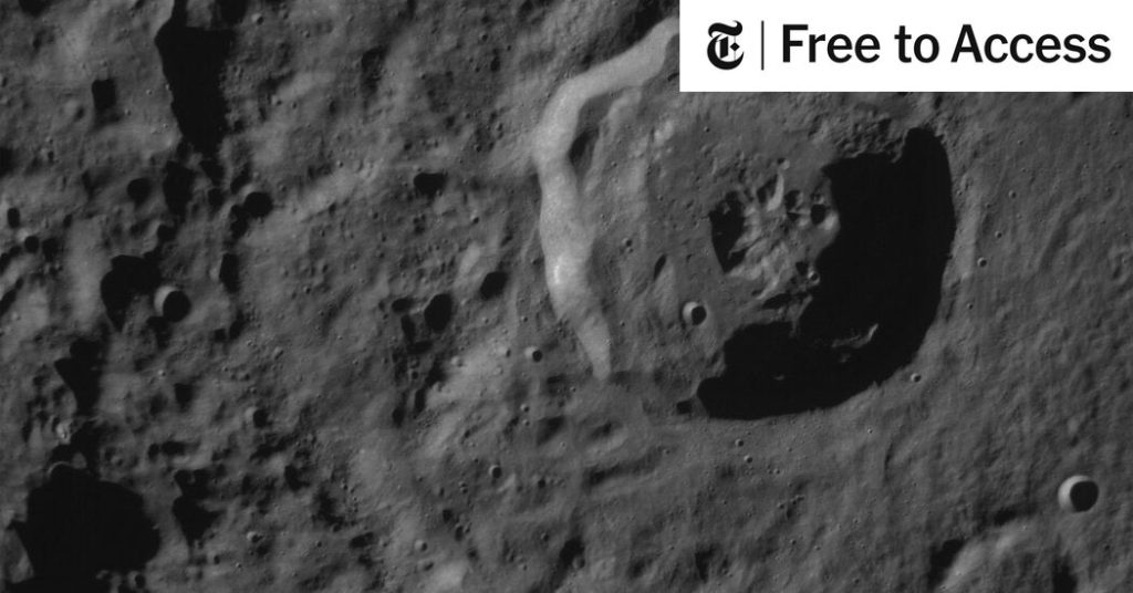 Sorotan dari keberhasilan pendaratan pesawat ruang angkasa Odysseus di bulan
