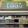 Harga telur yang tinggi akhirnya kembali turun ke bumi