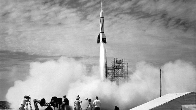 Babak baru dalam penerbangan luar angkasa dimulai pada bulan Juli 1950 dengan peluncuran roket pertama dari Cape Canaveral: Bumper 8.