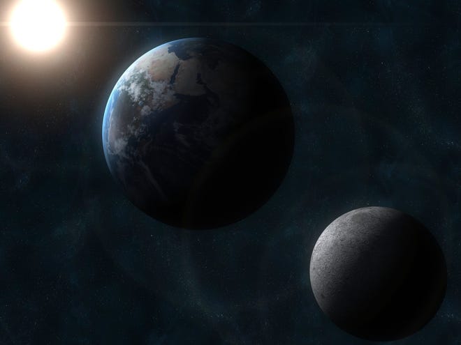 Para astronom menyebut kedekatan planet-planet ini sebagai konjungsi, yang artinya posisi benda-benda langit sedemikian rupa sehingga tampak sejajar dengan Bumi.  Dalam gambar ini matahari, bumi dan bulan digabungkan.